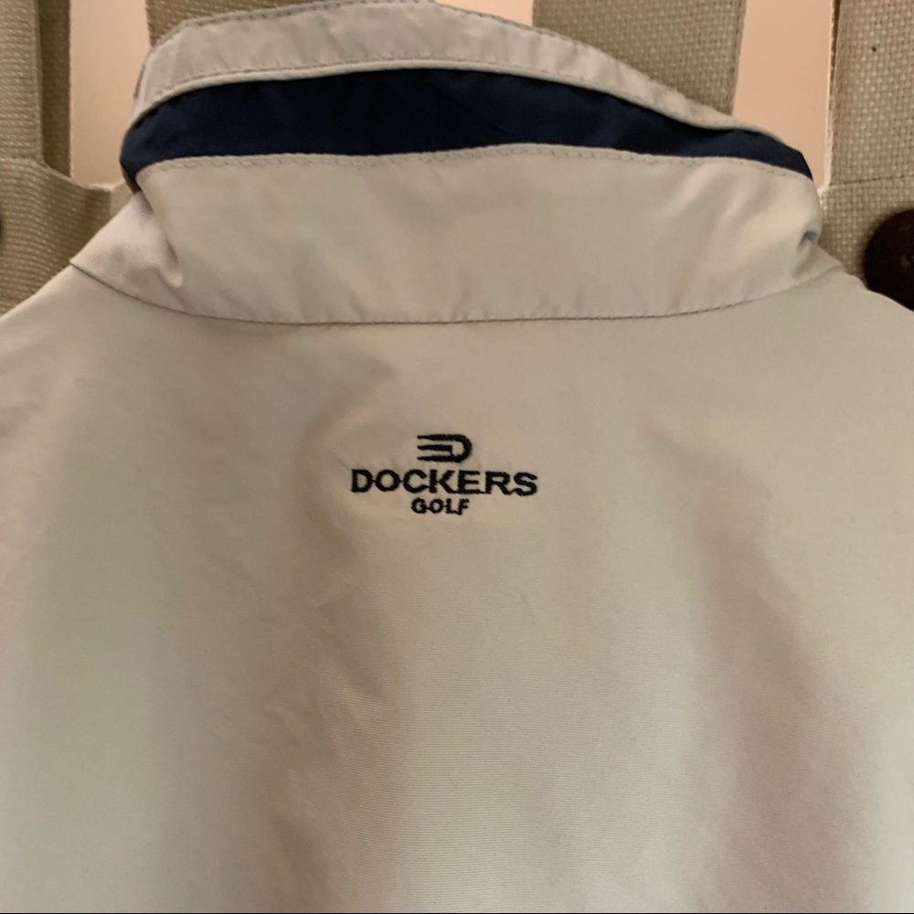 Dockers Golf Tan & Blue 1/2
Zip Pullover Size M Stain Defender size XL - Picture 5 of 7